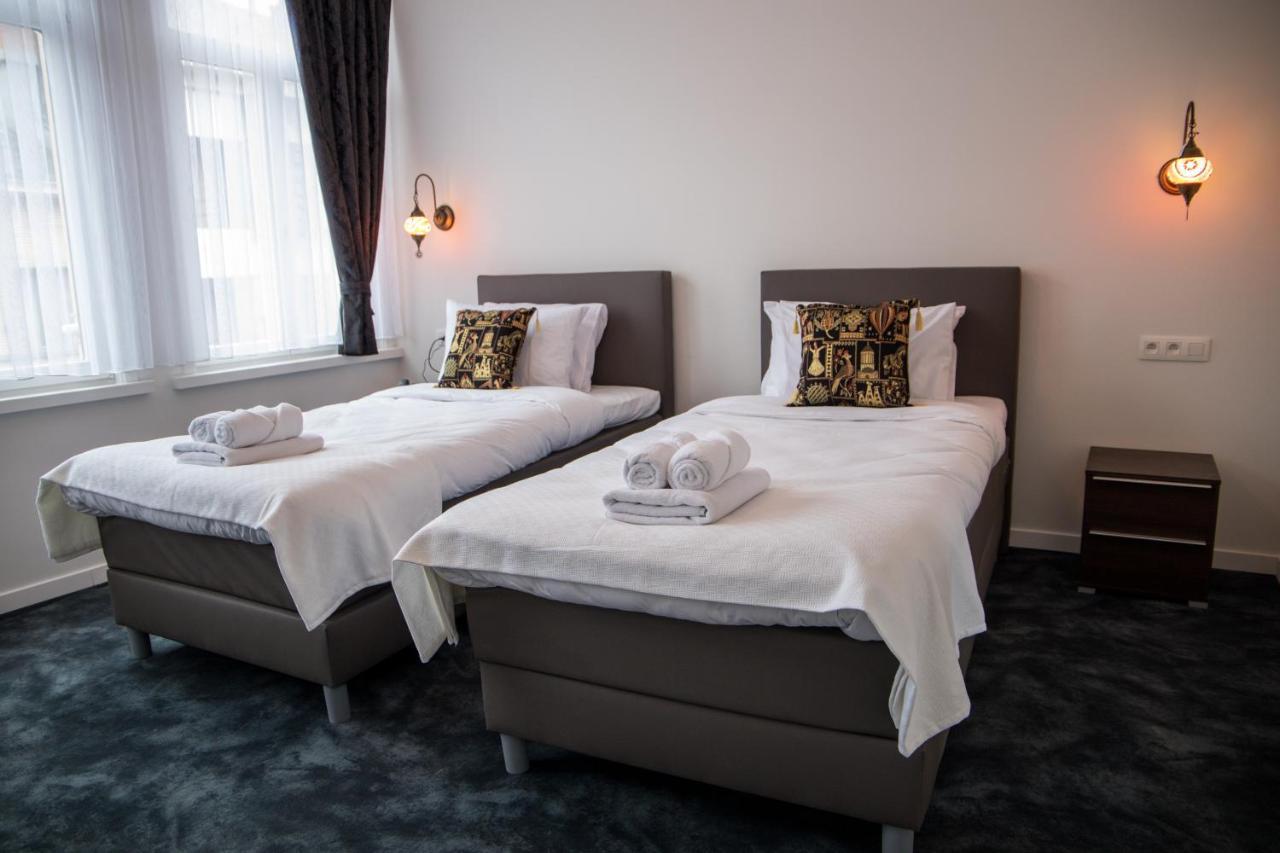 ליר Hotel Guzy מראה חיצוני תמונה