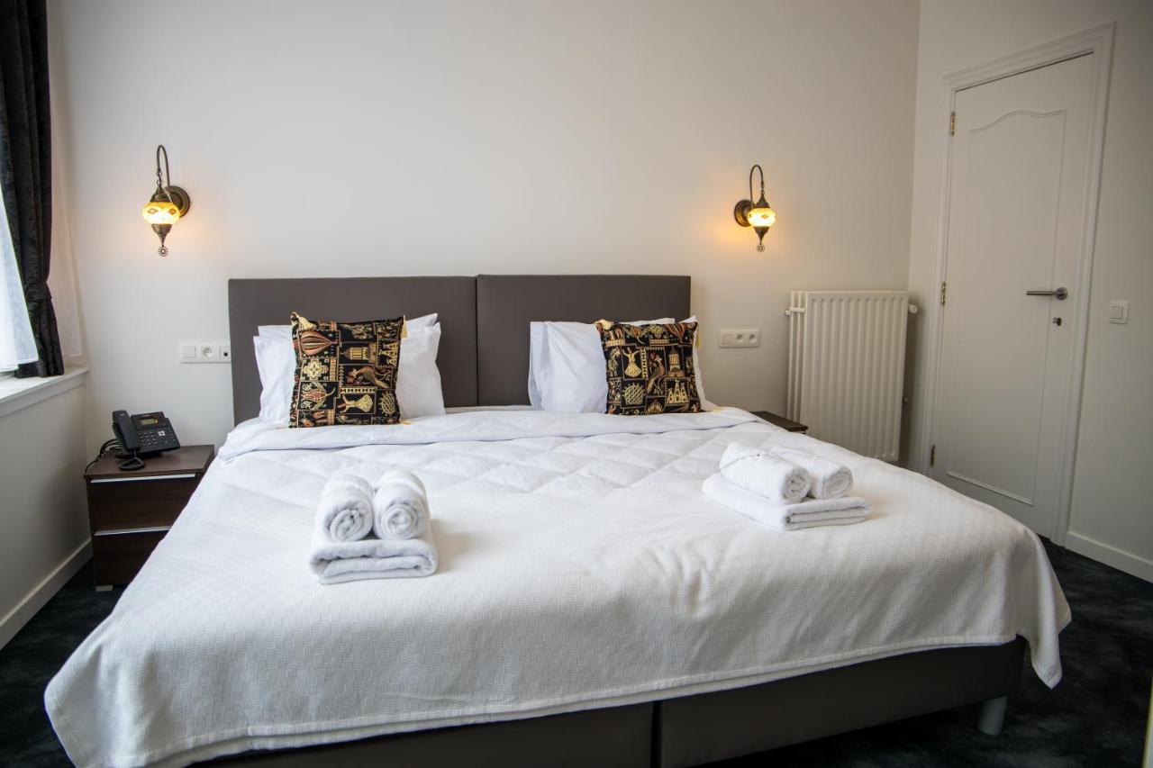 ליר Hotel Guzy מראה חיצוני תמונה